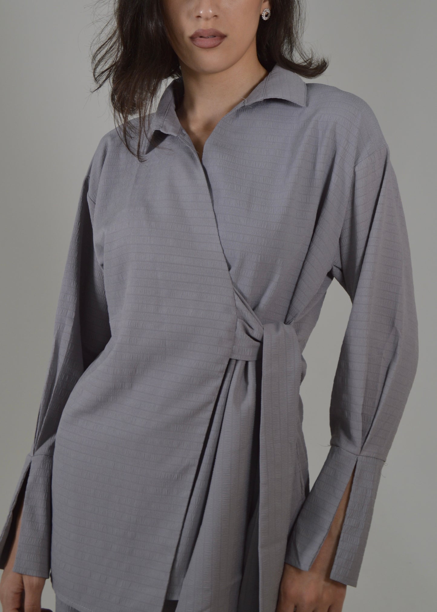 Conjunto gris dos piezas